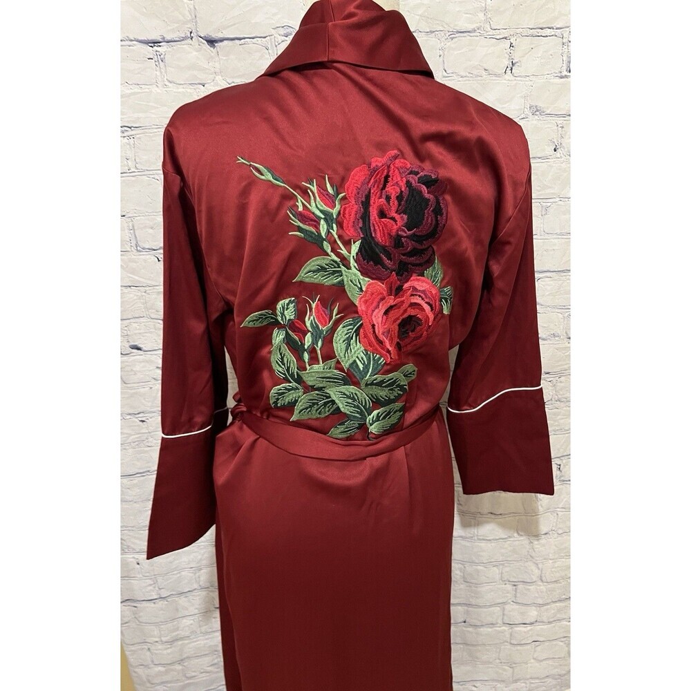 Bed To Brunch Maroon Satin Long Robe Embroidered Rose Size XS - Picture 4 of 7